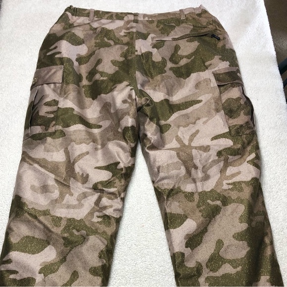 Cabela's Dry Plus Revolution Fleece Camo Pants - Picture 3 of 10
